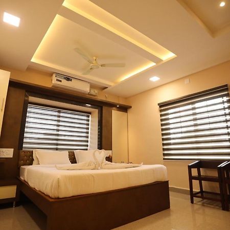 Hotel Southern Heritage Udupi Buitenkant foto