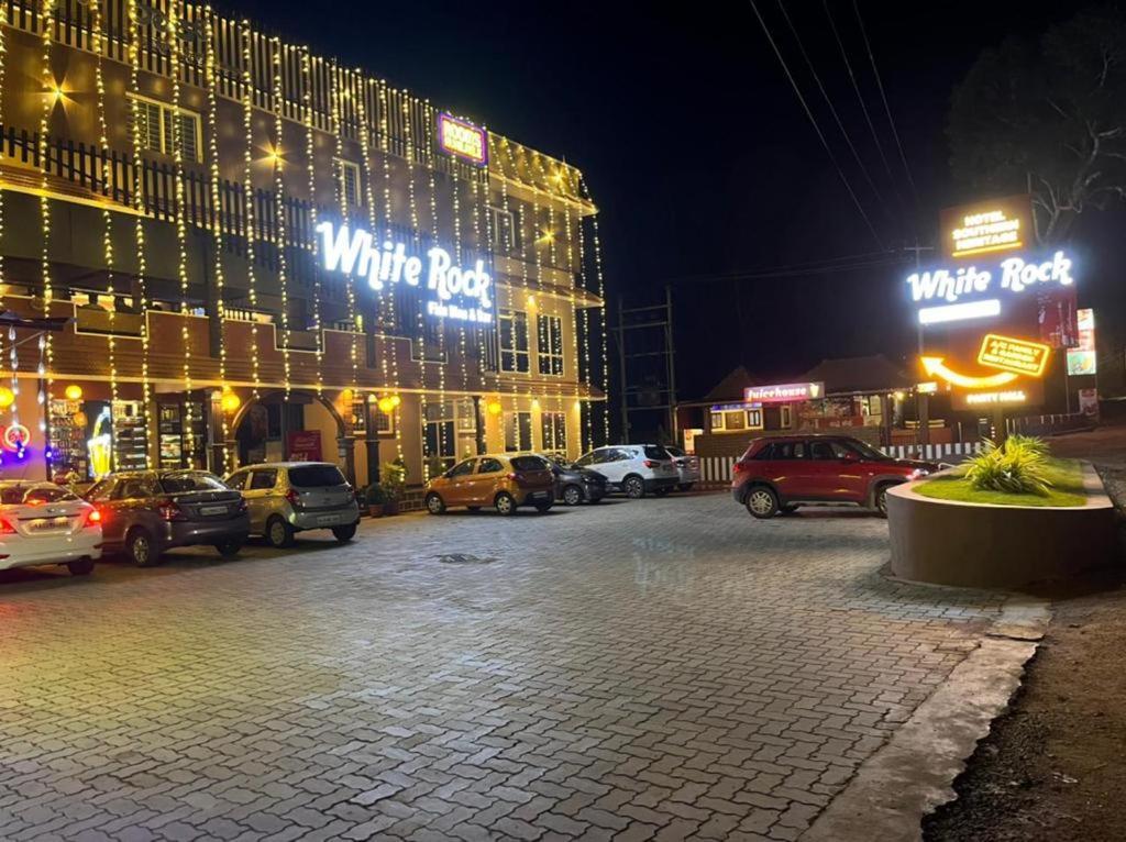 Hotel Southern Heritage Udupi Buitenkant foto
