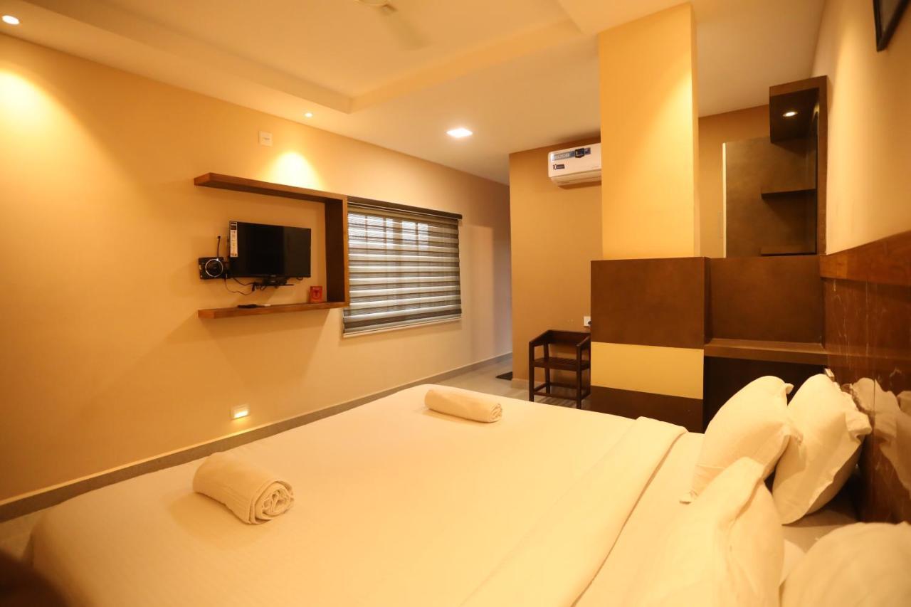Hotel Southern Heritage Udupi Buitenkant foto
