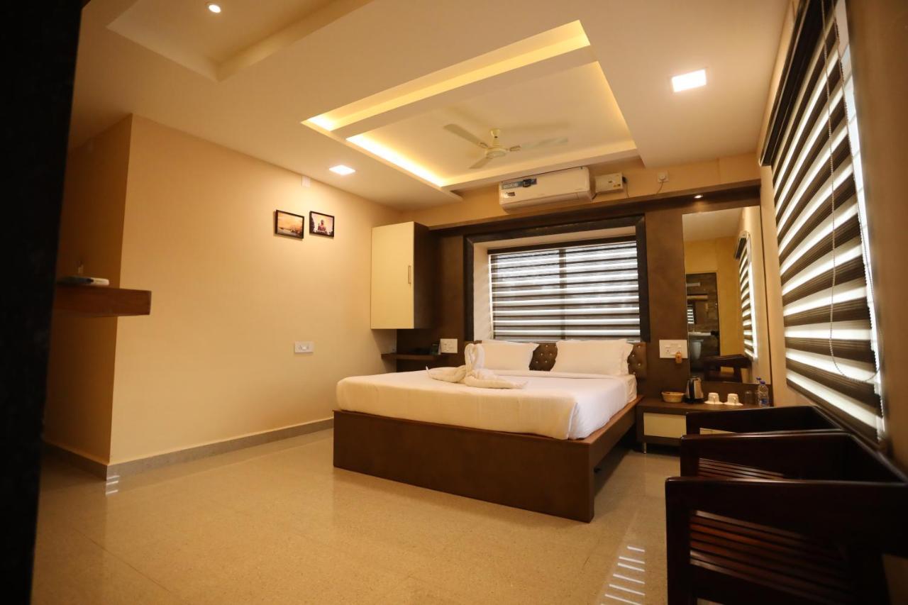 Hotel Southern Heritage Udupi Buitenkant foto