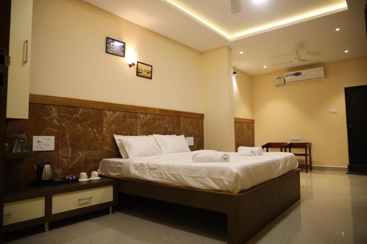 Hotel Southern Heritage Udupi Buitenkant foto